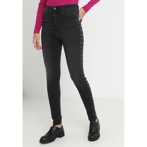 Levi’s mile high super skinny black jeans studded